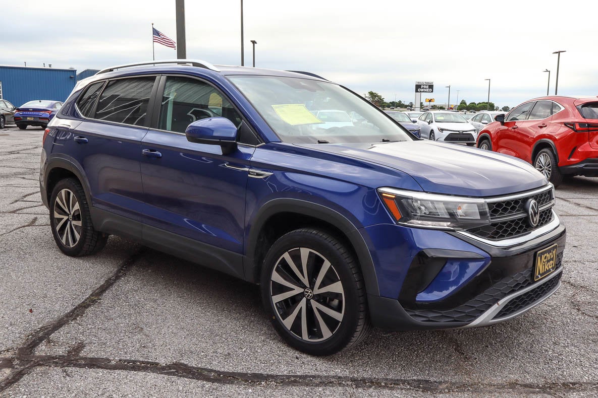2023 Volkswagen Taos SE FWD