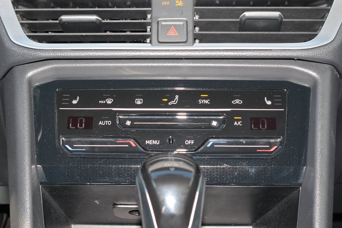 2026 Volkswagen Taos SE FWD