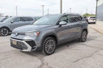 2025 Volkswagen Taos SE FWD