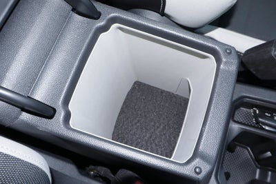 2025 Volkswagen Taos SE FWD