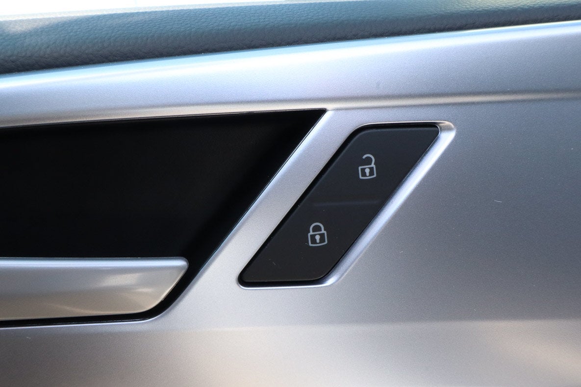 2026 Volkswagen Taos SE FWD