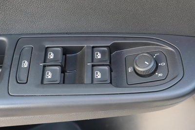 2023 Volkswagen Taos SE FWD