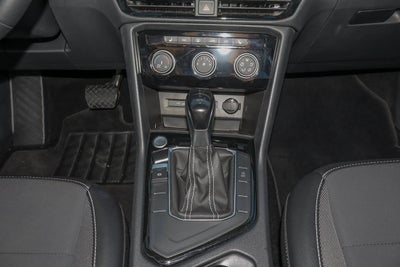 2023 Volkswagen Taos SE FWD