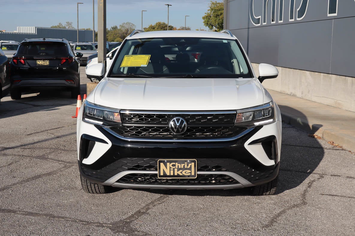 2023 Volkswagen Taos SE FWD