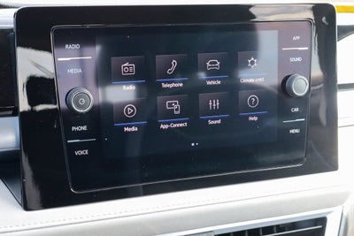 2025 Volkswagen Taos SE 4MOTION