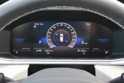 2025 Volkswagen Taos SE 4MOTION
