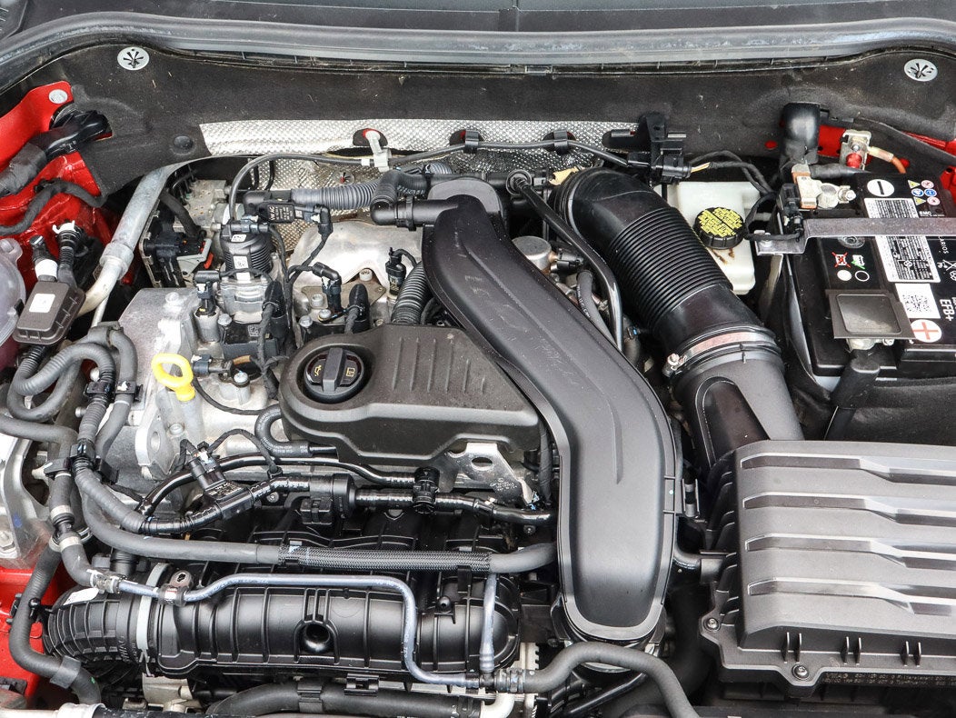 2023 Volkswagen Taos SE 4MOTION