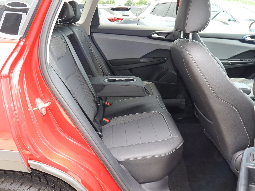 2023 Volkswagen Taos SE 4MOTION