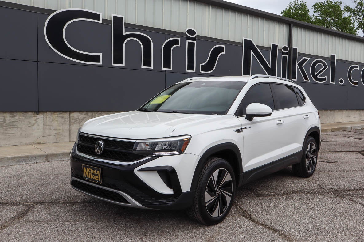 2023 Volkswagen Taos SE 4MOTION