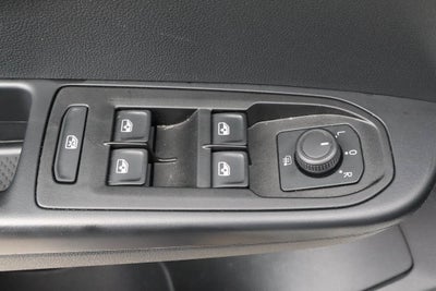 2023 Volkswagen Taos SE 4MOTION