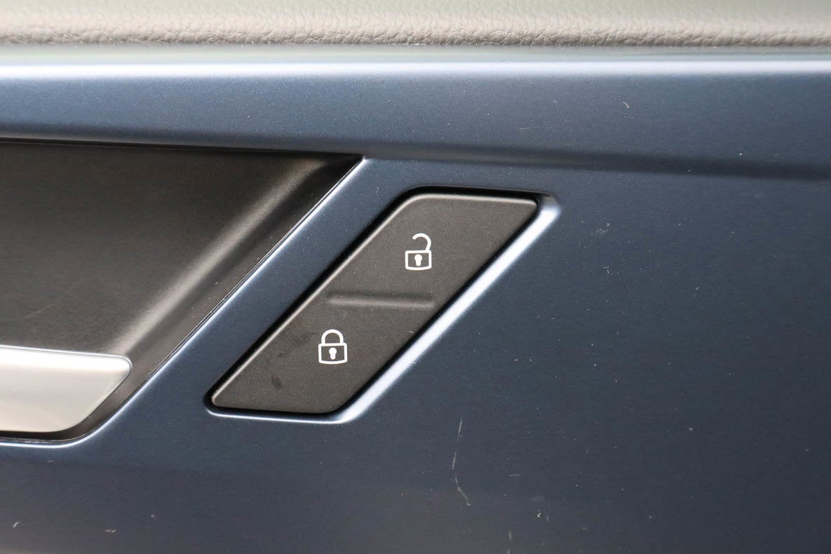 2023 Volkswagen Taos SE 4MOTION