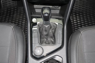 2023 Volkswagen Taos SE 4MOTION