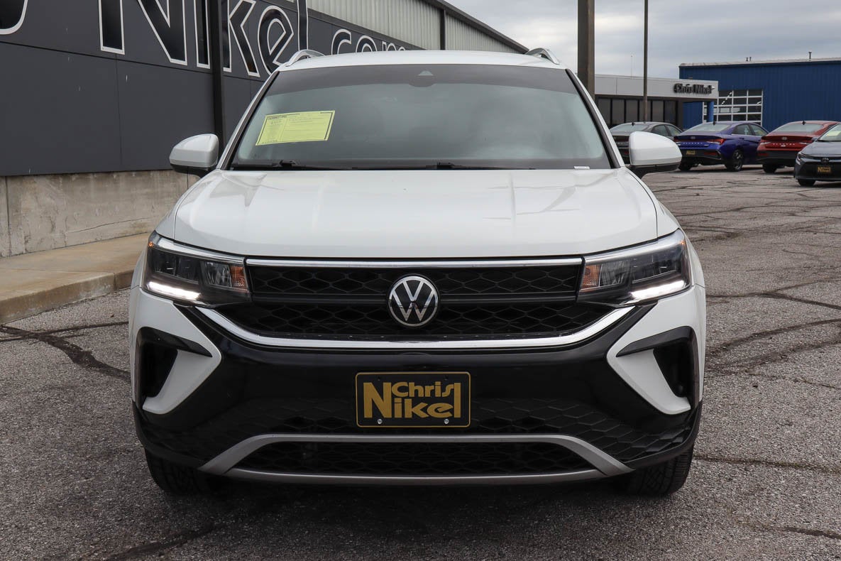 2023 Volkswagen Taos SE 4MOTION