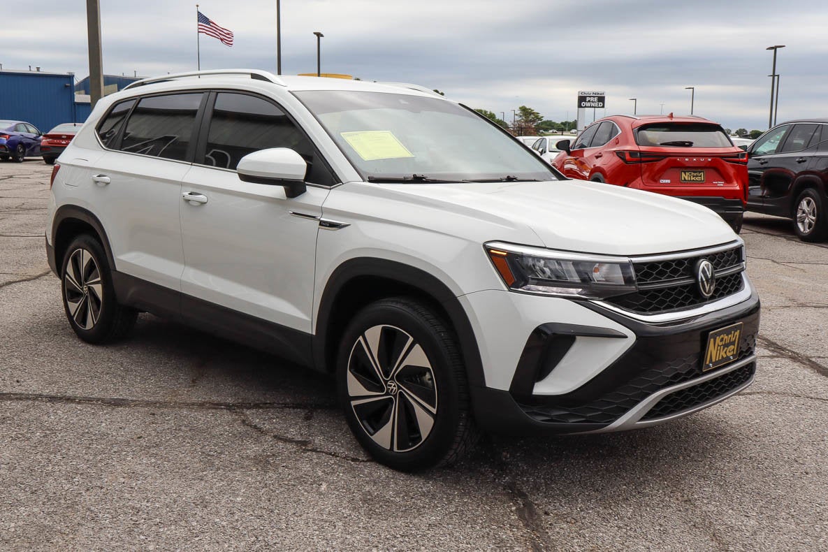 2023 Volkswagen Taos SE 4MOTION