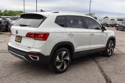 2023 Volkswagen Taos SE 4MOTION