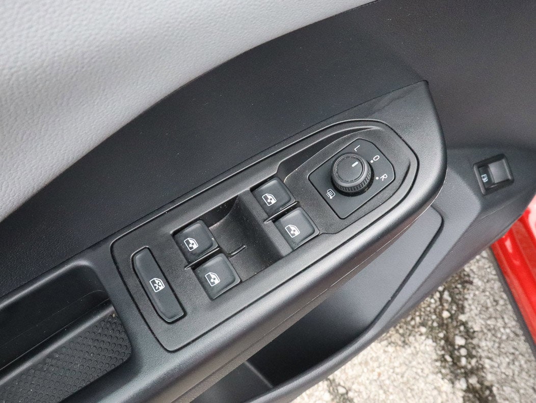 2023 Volkswagen Taos SE 4MOTION