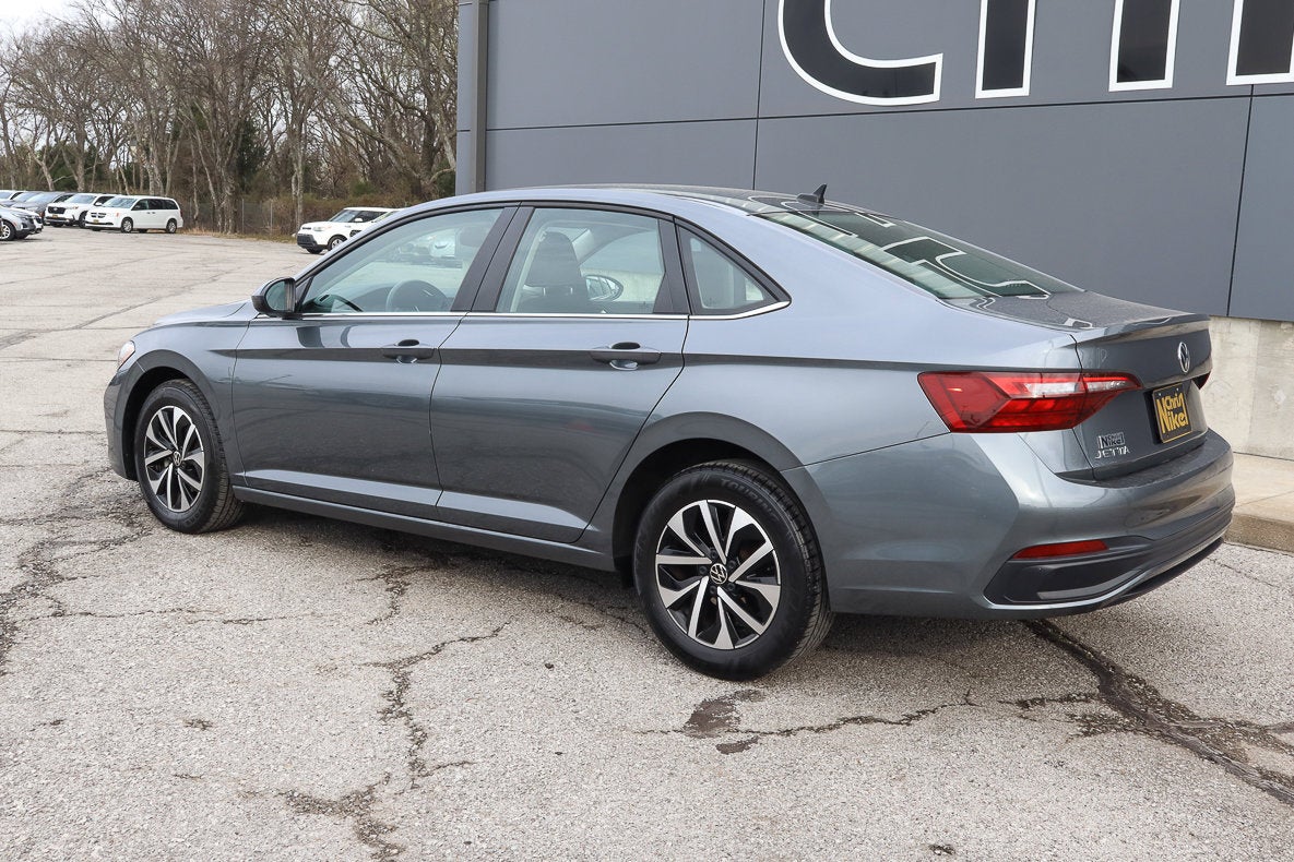 2024 Volkswagen Jetta S