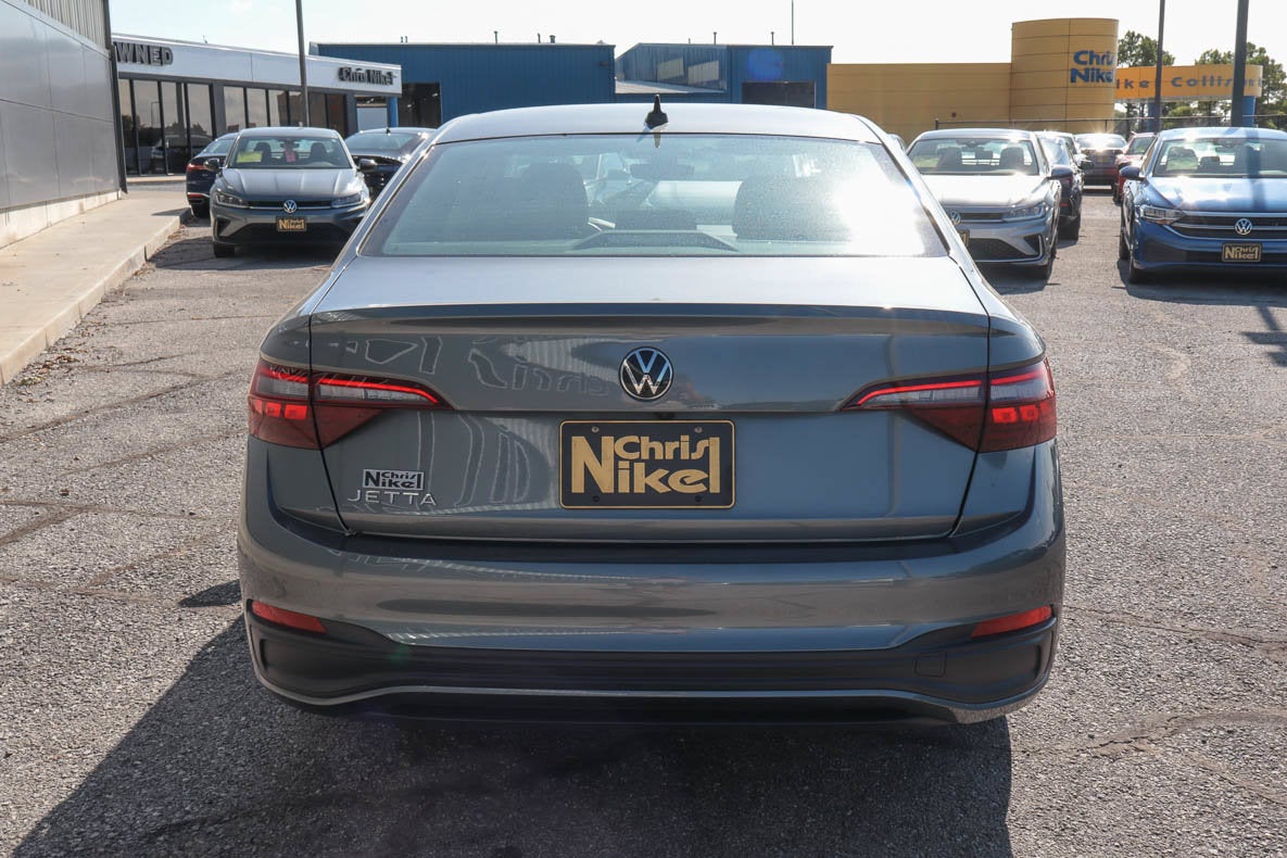 2024 Volkswagen Jetta S Auto