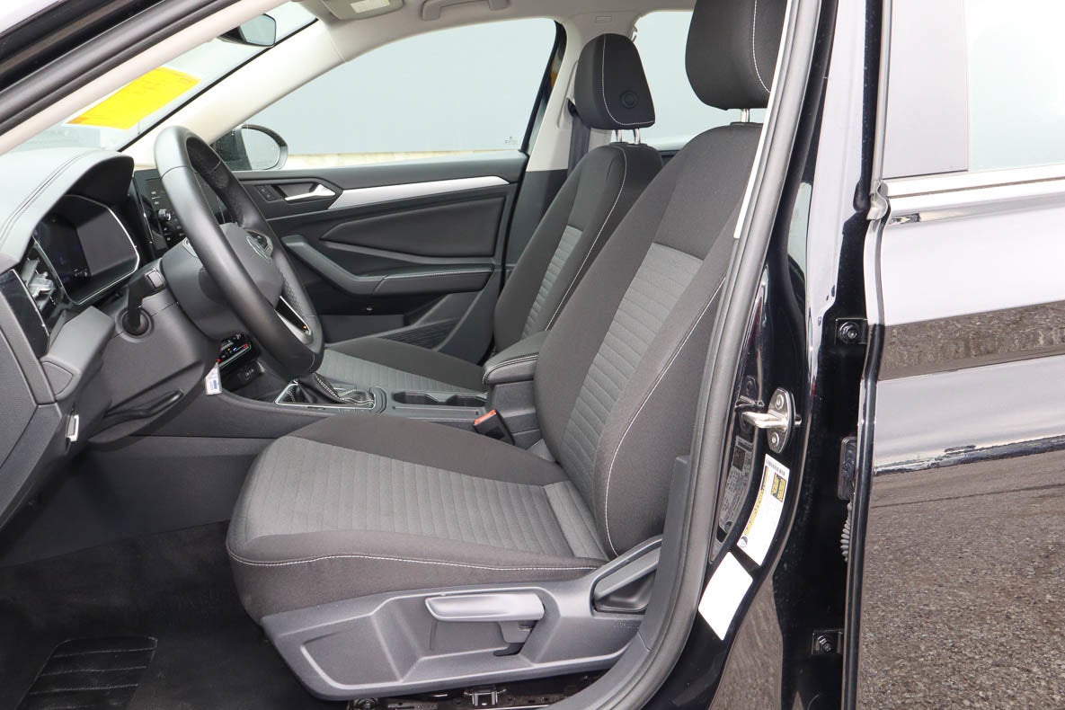 2025 Volkswagen Jetta S Auto