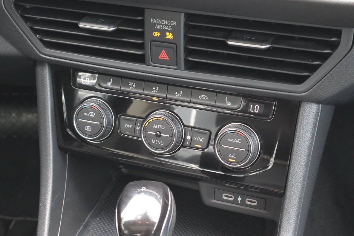 2024 Volkswagen Jetta SE Auto