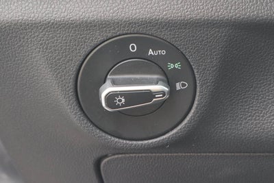 2024 Volkswagen Jetta SE Auto
