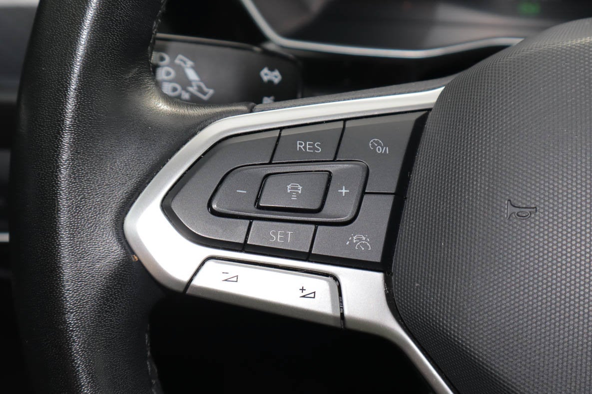 2024 Volkswagen Jetta SE Auto