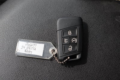 2024 Volkswagen Jetta SE Auto