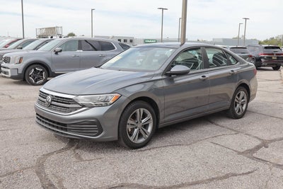 2024 Volkswagen Jetta SE Auto