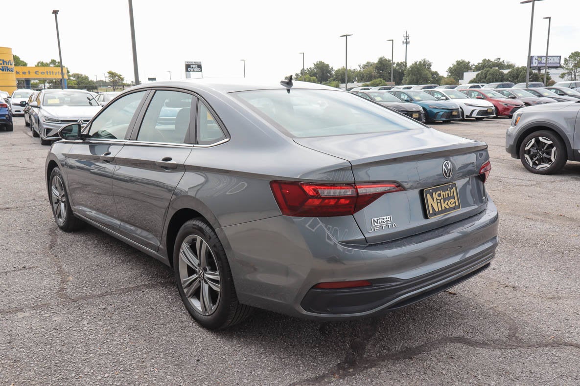2024 Volkswagen Jetta SE Auto