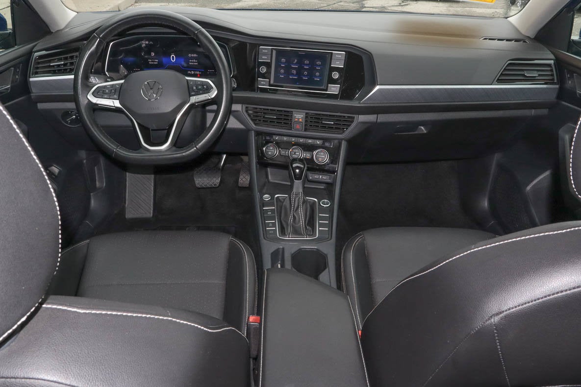 2024 Volkswagen Jetta SE Auto