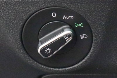 2024 Volkswagen Jetta SE Auto