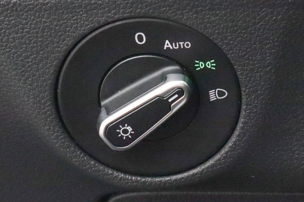 2024 Volkswagen Jetta SE Auto