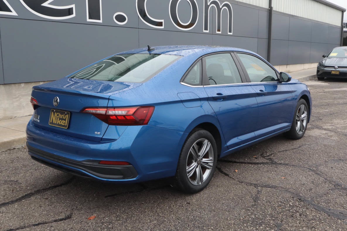2024 Volkswagen Jetta SE Auto