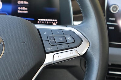 2025 Volkswagen Jetta SE Auto