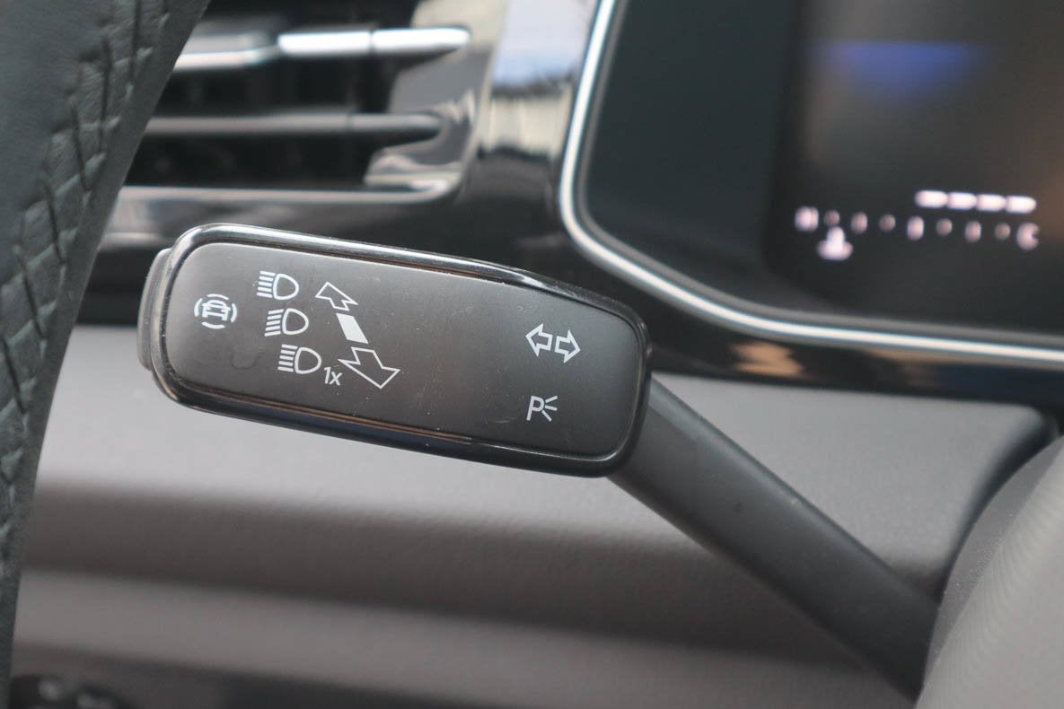 2025 Volkswagen Jetta Sport Auto