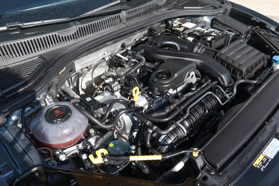 2025 Volkswagen Jetta Sport Auto