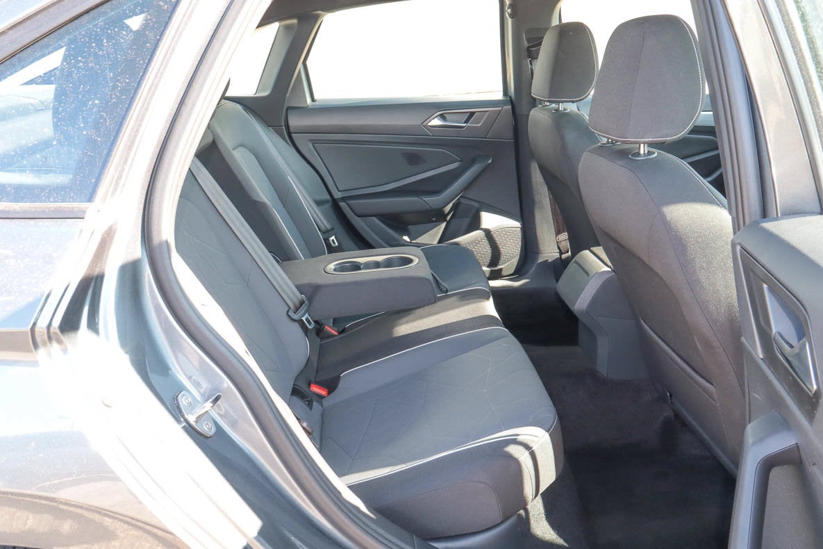 2025 Volkswagen Jetta Sport Auto