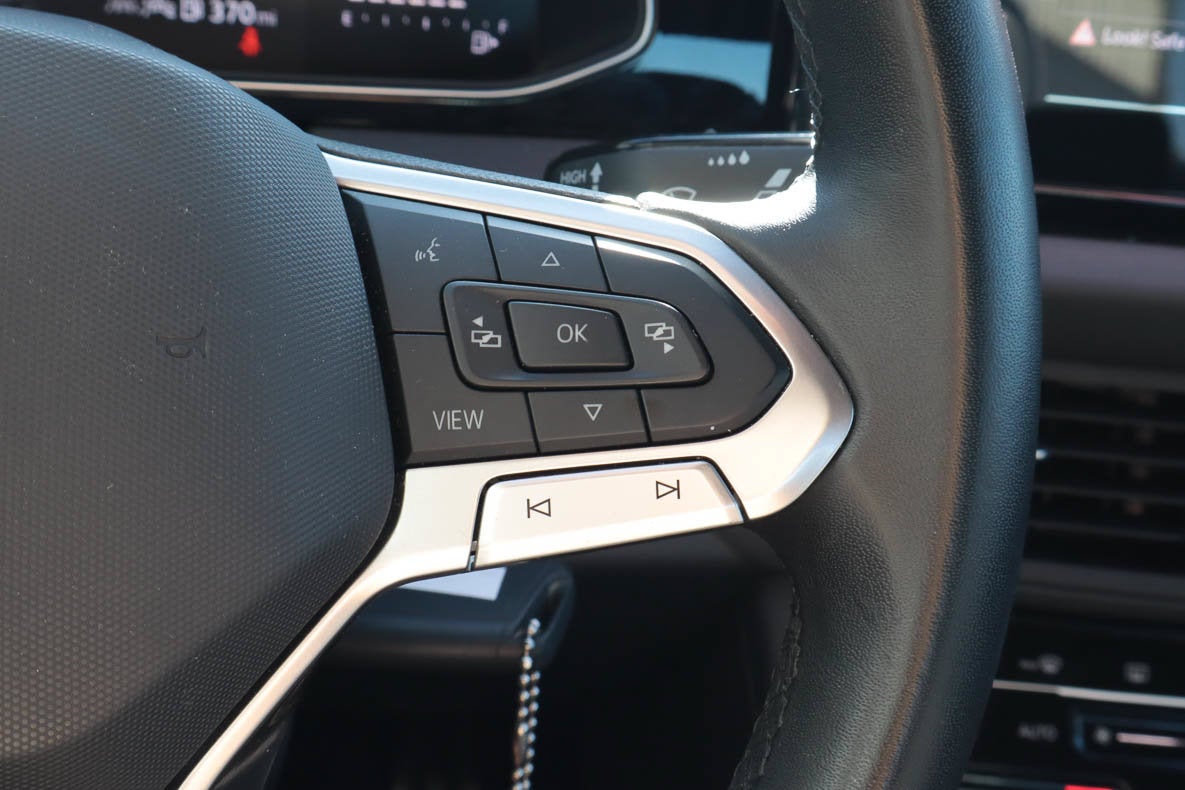 2025 Volkswagen Jetta Sport Auto