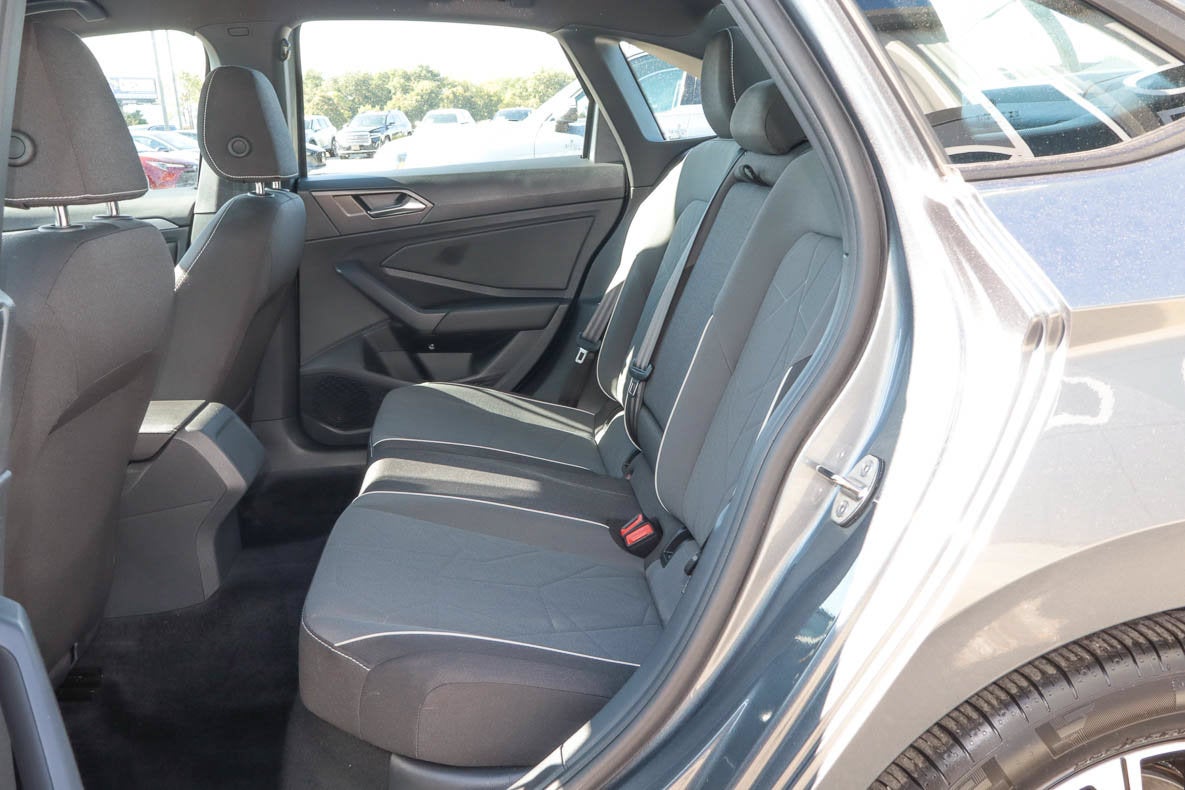 2025 Volkswagen Jetta Sport Auto