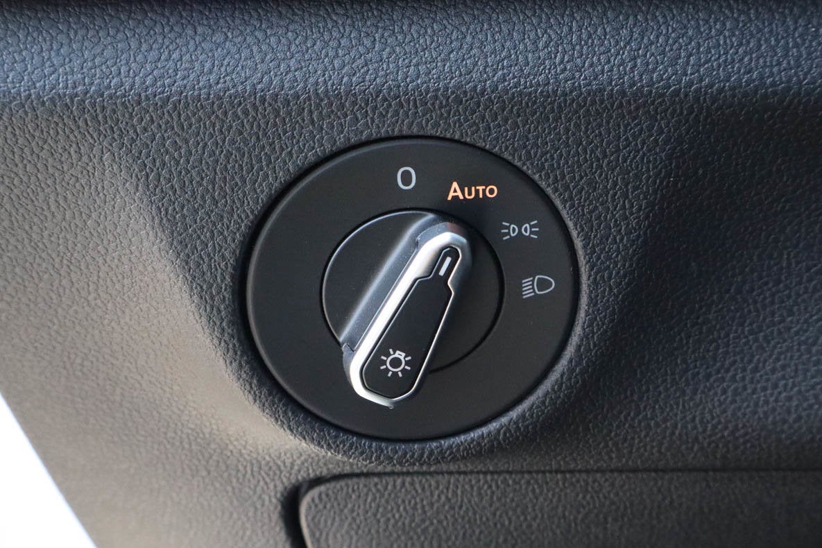 2022 Volkswagen Jetta S Auto