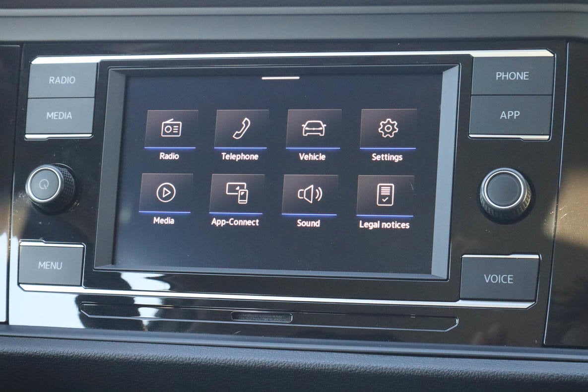 2022 Volkswagen Jetta S Auto