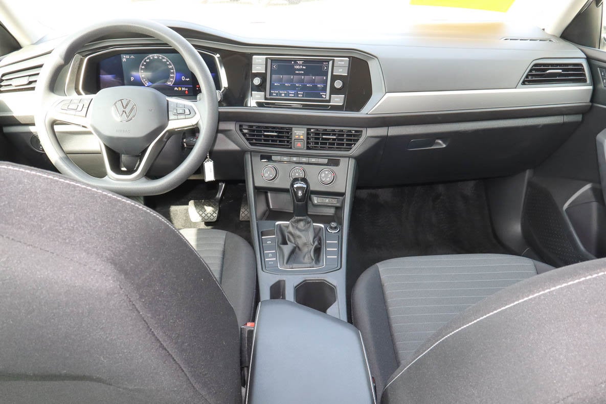 2022 Volkswagen Jetta S Auto