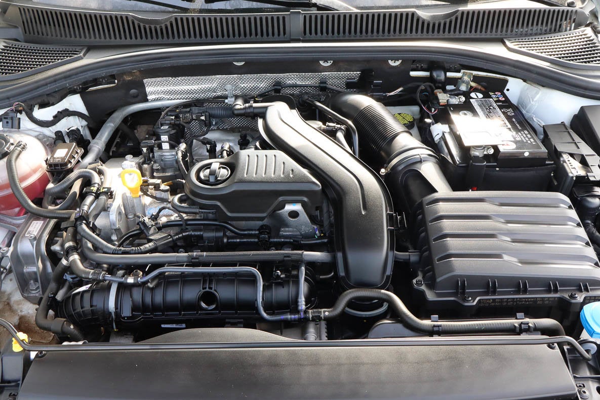 2022 Volkswagen Jetta S Auto