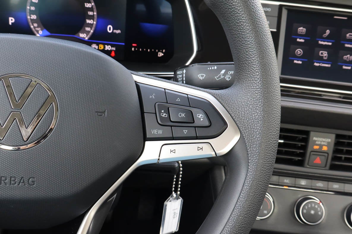 2022 Volkswagen Jetta S Auto