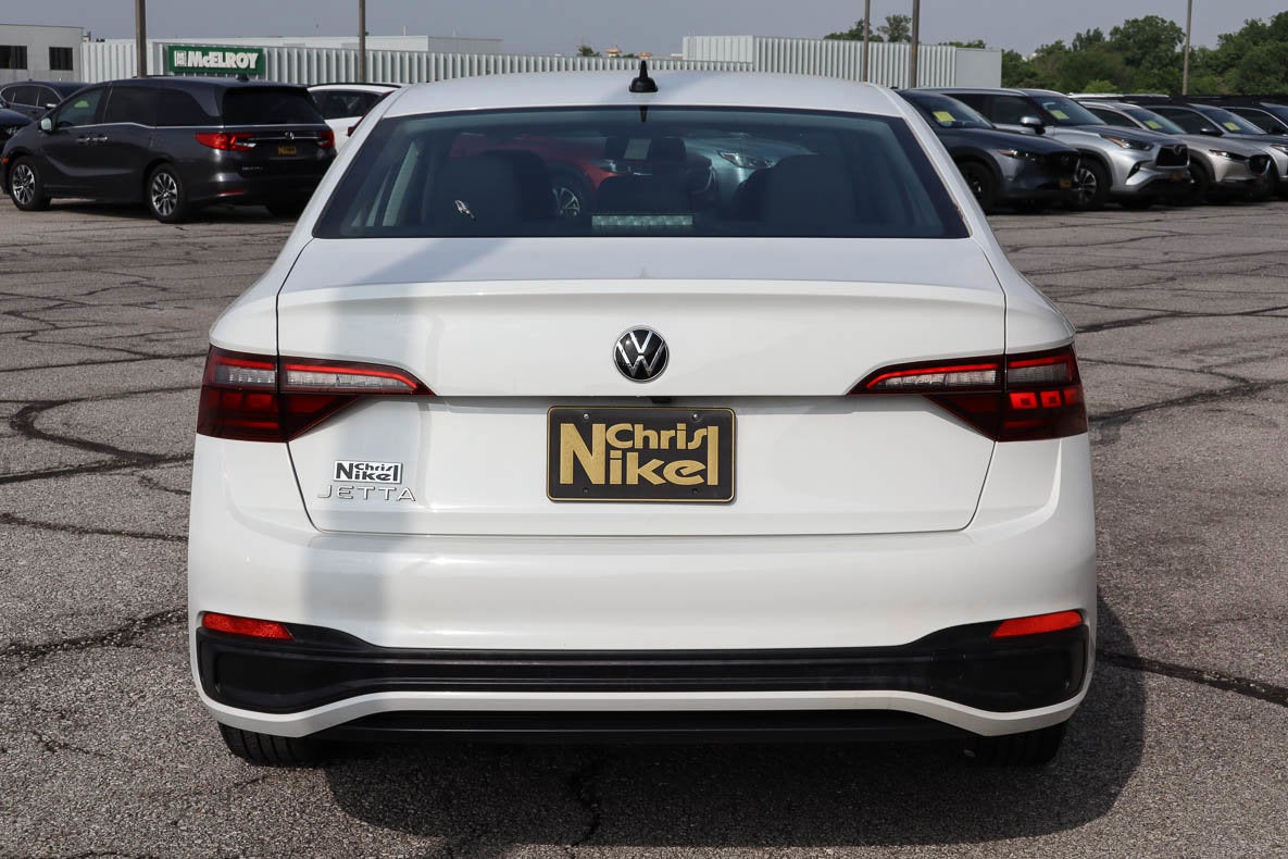 2022 Volkswagen Jetta S Auto
