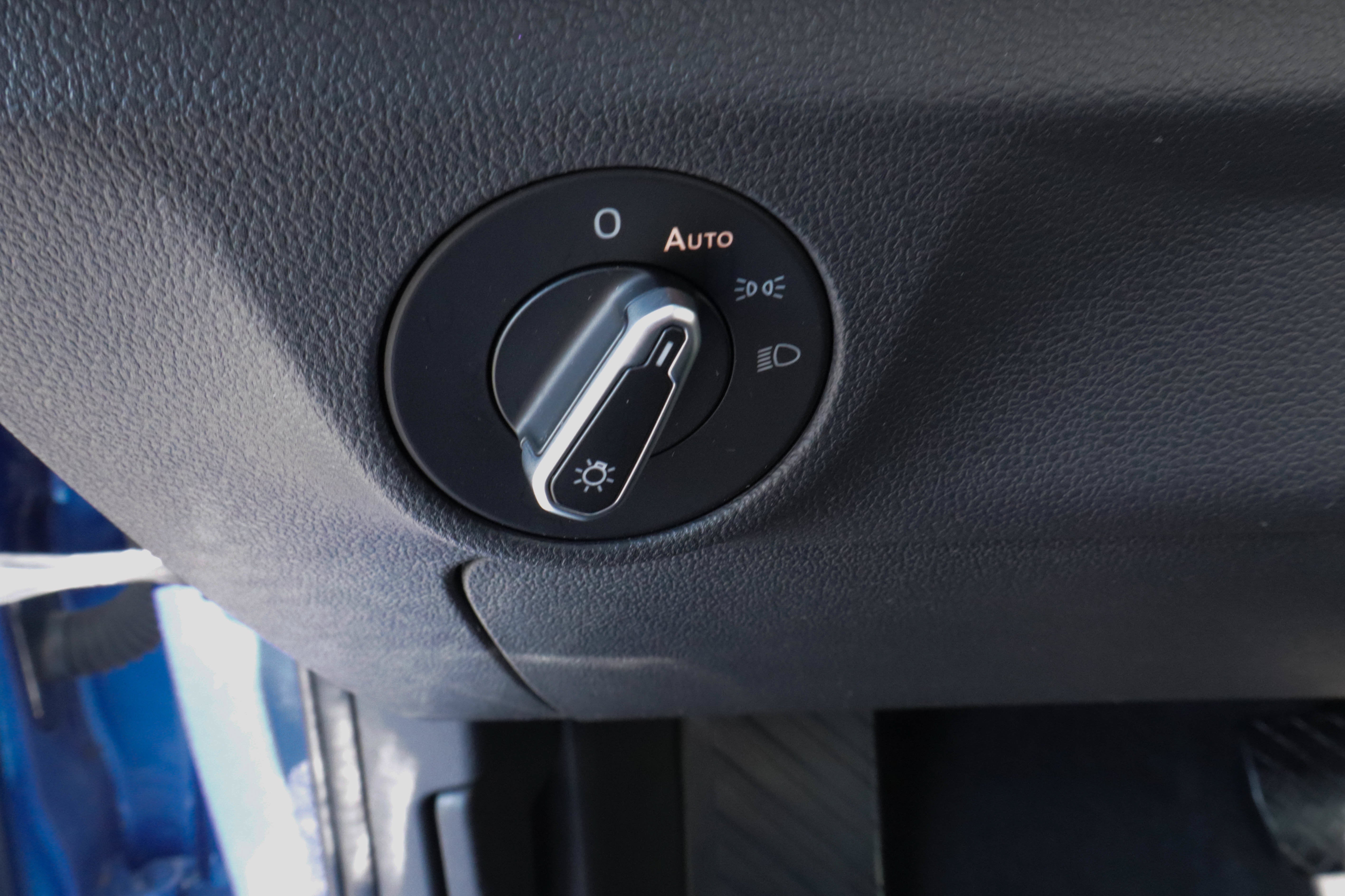 2024 Volkswagen Jetta SE Auto