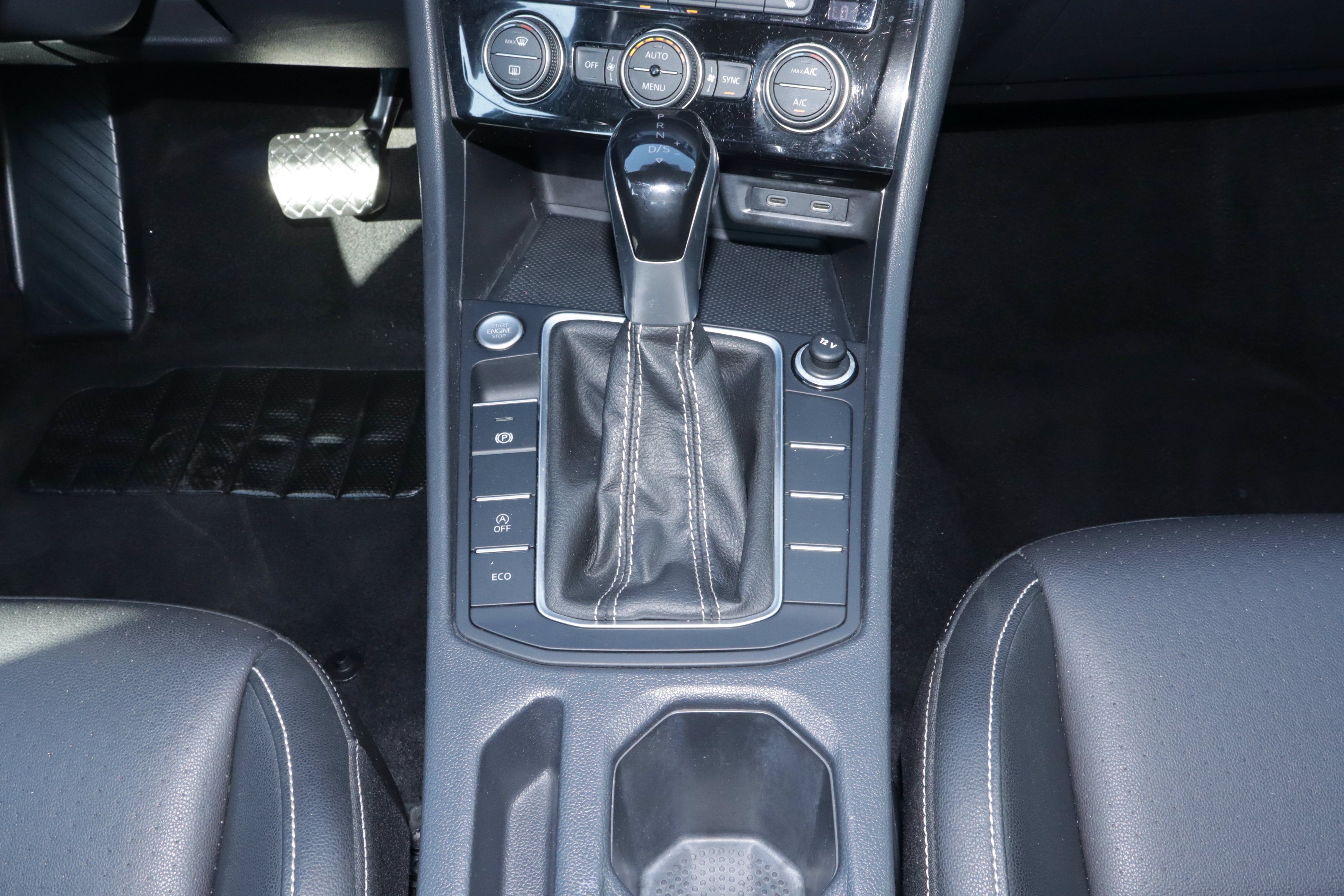 2024 Volkswagen Jetta SE Auto