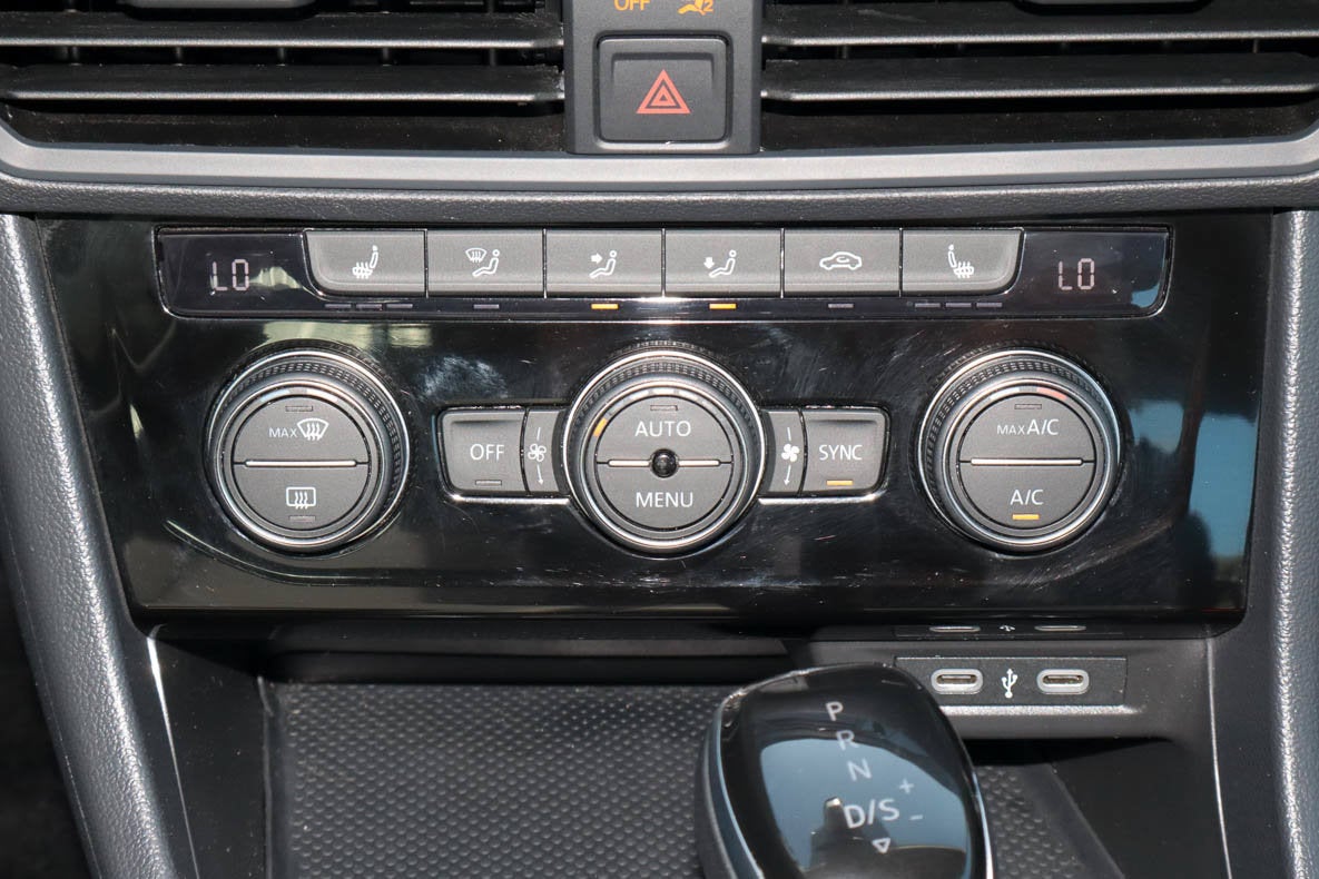 2024 Volkswagen Jetta SE Auto