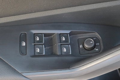 2024 Volkswagen Jetta SE Auto