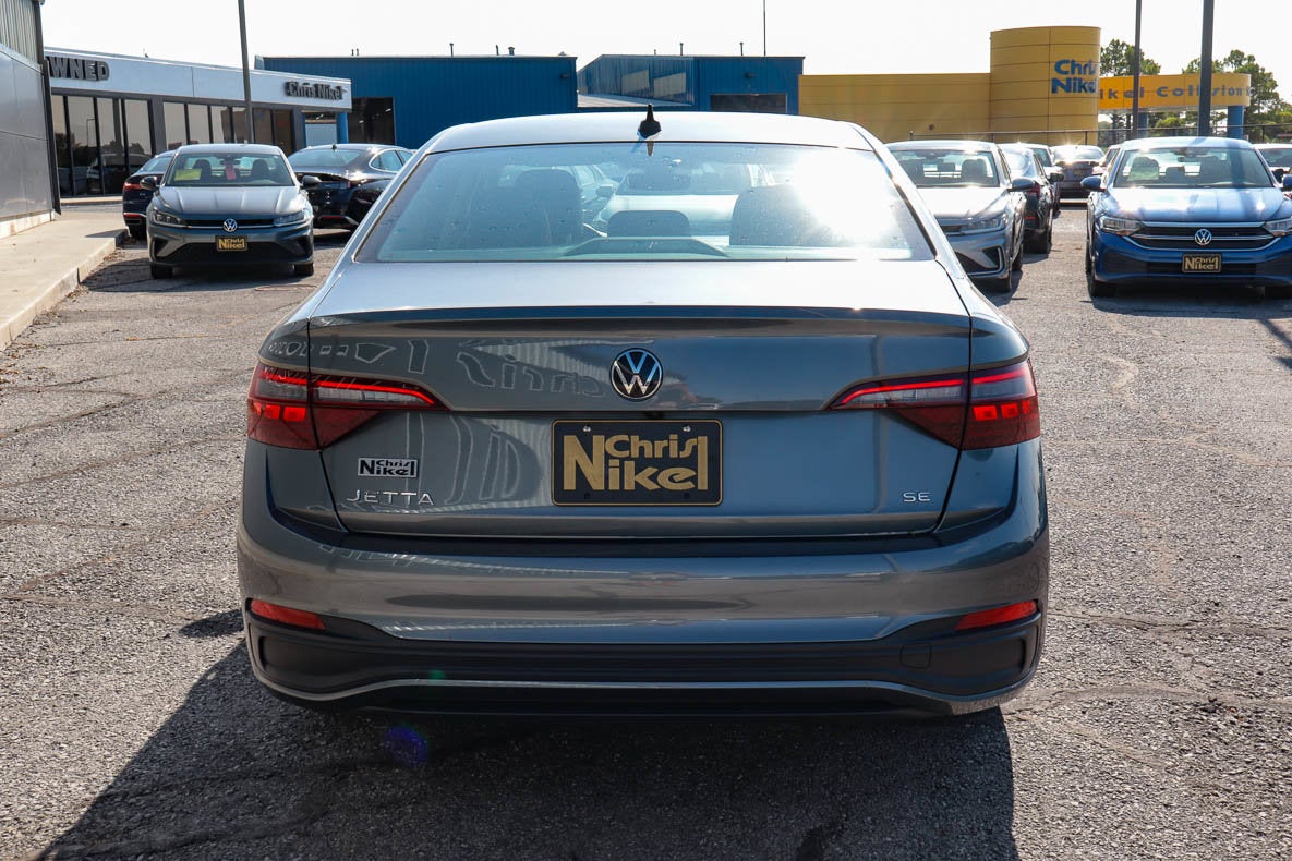 2024 Volkswagen Jetta SE Auto